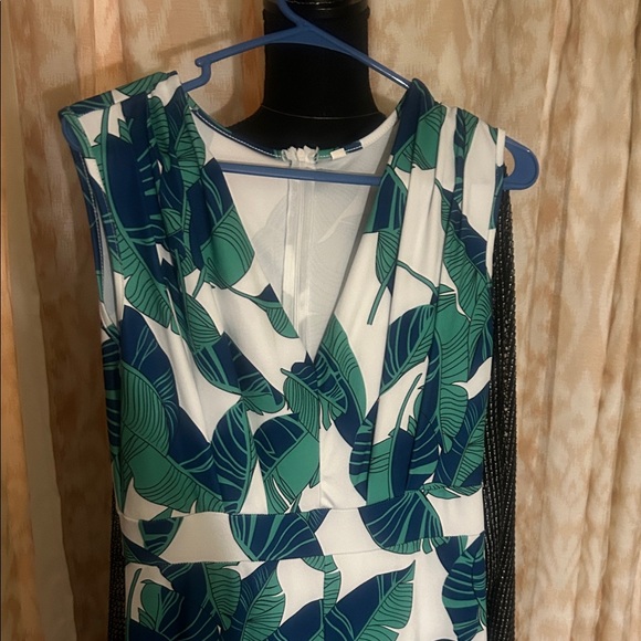 Tropical Green Leaf Print jumpsuit - Picture 3 of 8